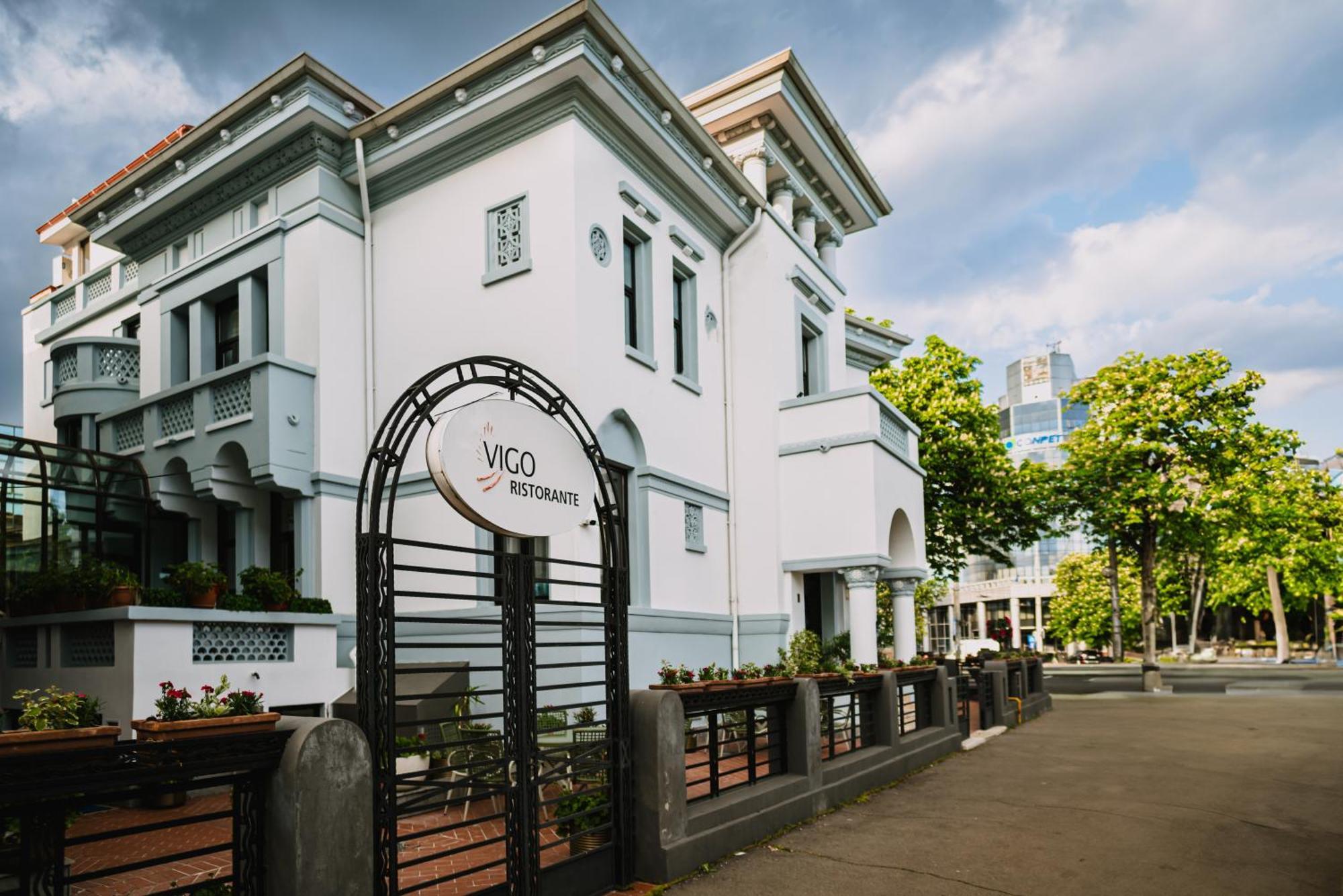 Vigo Hotel Ploieşti Eksteriør billede